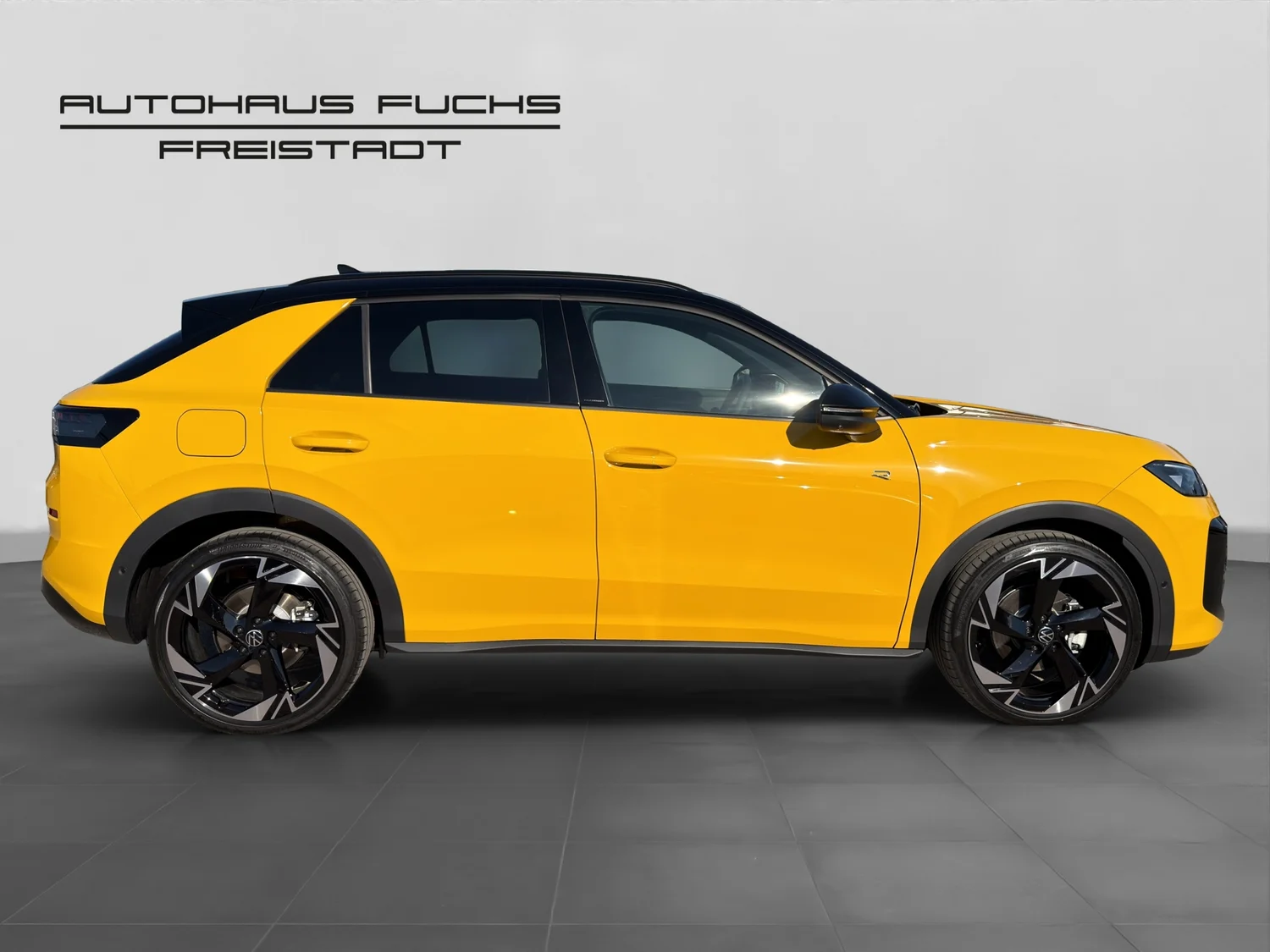 Bild eines VW T-Roc R-Line eTSI DSG
