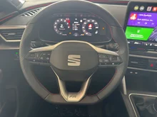 SEAT Leon FR Edition 1.5 TSI 115 PS in Nacht-Schwarz Metallic