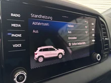 Škoda Karoq SPORTLINE TDI SCR in mittelrot - metallic