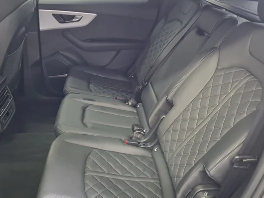 Bild eines Audi Q7 60 TFSI e quattro 360 kW