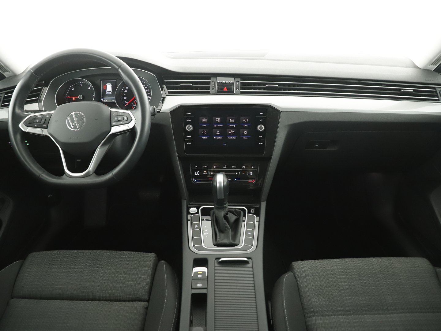 VW Passat Variant Business TDI DSG | Bild 14 von 29