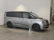 VW Multivan Edition ÜH eHybrid 180 kW 4M in Monosilber Metallic/Dach Deepblack