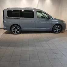 Thumbnail-Foto von Fahrzeug