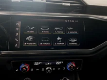 Audi Q3 35 TDI S line exterieur in MYTHOSSCHWARZ METALLIC