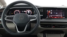 VW Multivan Style KR in Deep Black Perleffekt