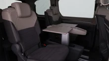 VW Multivan Style KR in Deep Black Perleffekt