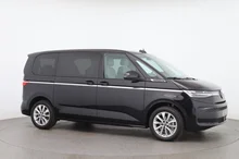 VW Multivan Style KR in Deep Black Perleffekt