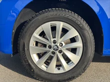 Škoda Kamiq Active TSI in K4 Energy-Blau