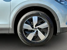 VW Tiguan Friends eTSI DSG in Oyster Silver Metallic