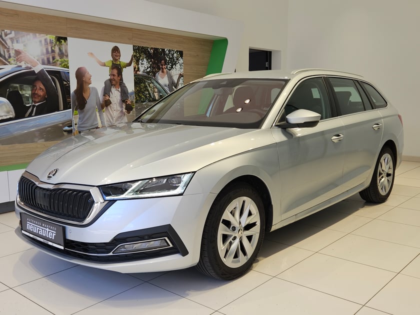 Škoda OCTAVIA Combi Premium TDI DSG