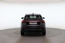 Audi Q5 SUV TDI quattro 150 kW in Mythosschwarz Metallic