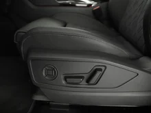 Audi Q5 SUV TDI quattro 150 kW in Mythosschwarz Metallic