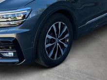 VW Tiguan Sky TDI SCR 4MOTION DSG in Indiumgrau Metallic