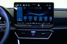 CUPRA Formentor e-HYBRID 204 PS DSG BlackEdit. in Nacht-Schwarz Metallic