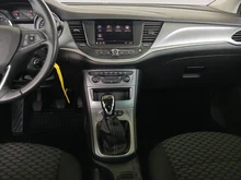 Opel Astra 1,2 Turbo Direct Injection Edition in silber - metallic