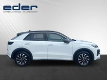 VW T-Roc Life eTSI DSG in Pure White Dach Black Uni