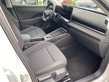 VW T-Roc Life eTSI DSG in Pure White Dach Black Uni
