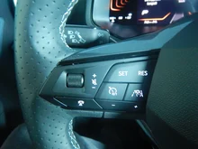 SEAT Arona Style Edition 1.0 TSI DSG in Oniric-Grau (S7F)  Dach Nacht-Schwarz (Y9T)