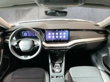 Škoda Octavia Combi Selection TDI DSG in Brillant-Silber Metallic