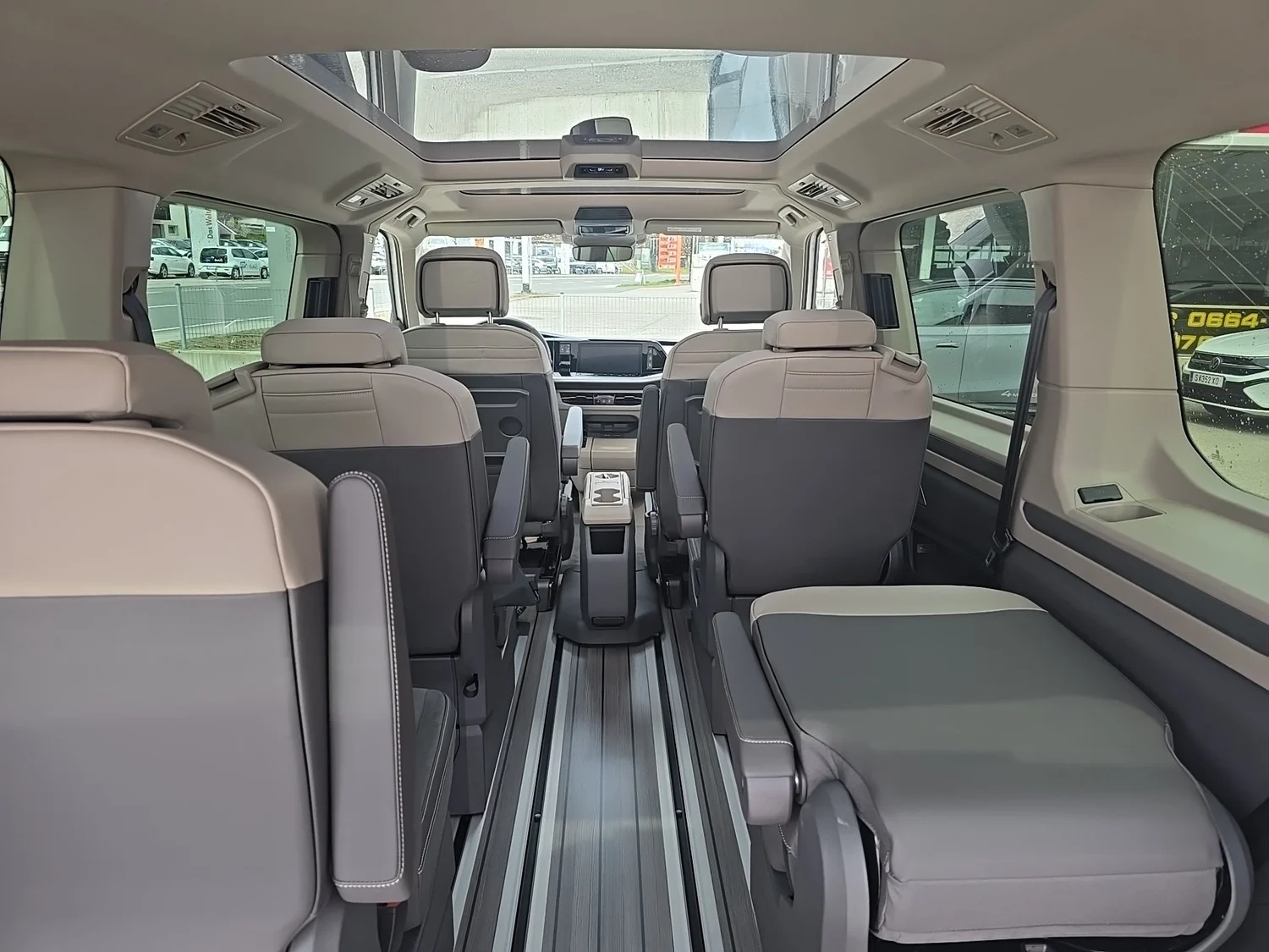 Bild eines VW Multivan Edition ÜH eHybrid 180 kW 4M