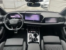 Audi A6 Avant quattro TDI 220 kW in Daytonagrau Perleffekt