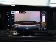 VW Multivan Business eHybrid 180 kW 4MOTION in Candyweiß