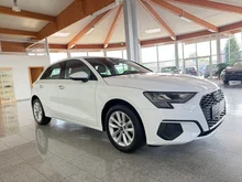 Audi A3 Sportback 30 TFSI in weiß