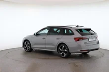 Škoda Octavia Combi Sportline TDI DSG in Stahl-Grau