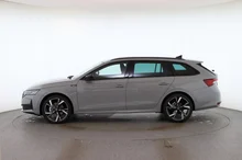 Škoda Octavia Combi Sportline TDI DSG in Stahl-Grau