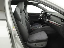 Škoda Octavia Combi Sportline TDI DSG in Stahl-Grau