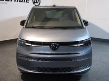 VW Multivan Life eHybrid 180 kW 4MOTION in Monosilber Metallic