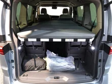 VW Multivan Life eHybrid 180 kW 4MOTION in Monosilber Metallic