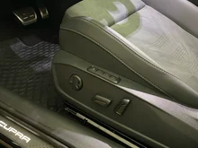 CUPRA Leon SP Kombi e-HYBRID 150/204 in Nacht-Schwarz Metallic
