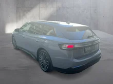 VW ID.7 Tourer GTX 4MOTION 250 kW - 86 kWh in Mondsteingrau Dach Schwarz