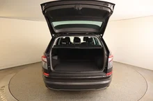 Škoda Kodiaq 4x4 Ambition TDI SCR in schwarz - metallic