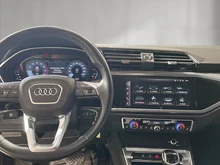 Audi Q3 35 TFSI intense in Chronosgrau Metallic
