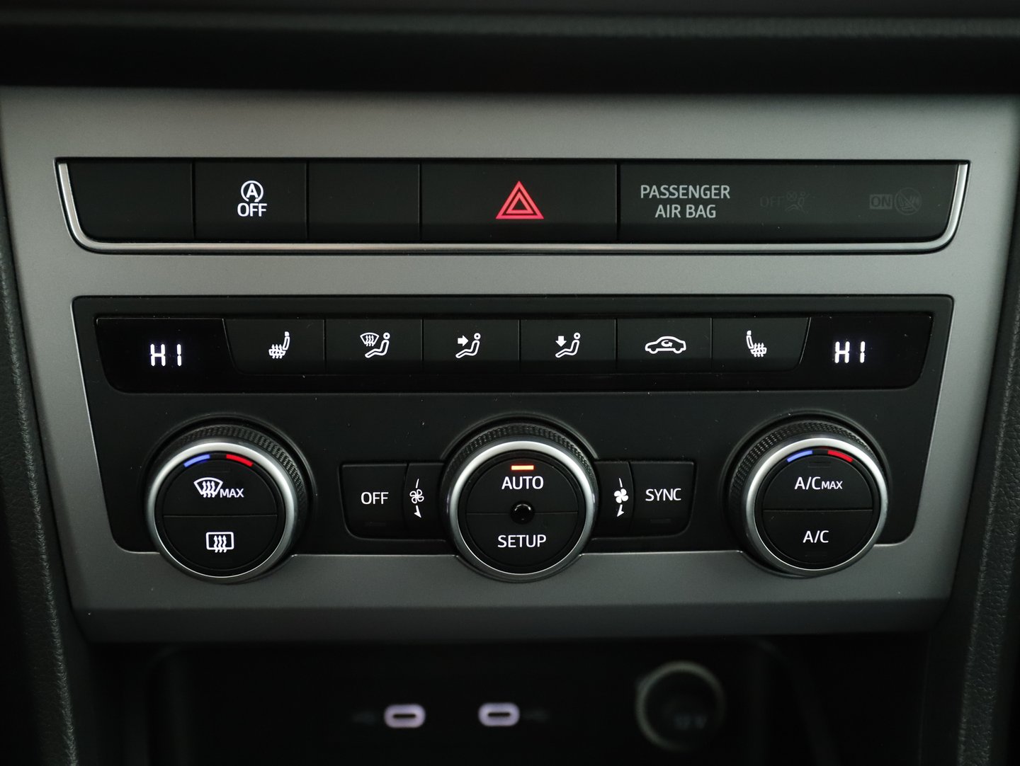 SEAT Ateca FR 2.0 TDI DSG 4Drive | Bild 22 von 29