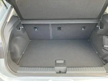 VW ID.Polo ID. Polo Life Edition 155 kW - 52 kWh in Oyster Silver Metallic