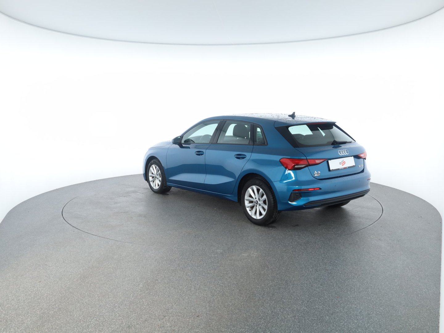 Audi A3 Sportback 30 TDI | Bild 2 von 20