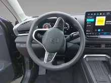 VW T-Roc Life eTSI DSG in Grenadillschwarz Metallic