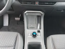 VW T-Roc Life eTSI DSG in Grenadillschwarz Metallic