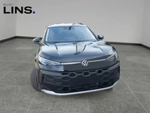 VW T-Roc Life eTSI DSG in Grenadillschwarz Metallic