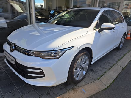 VW Golf Variant Business mHeV DSG