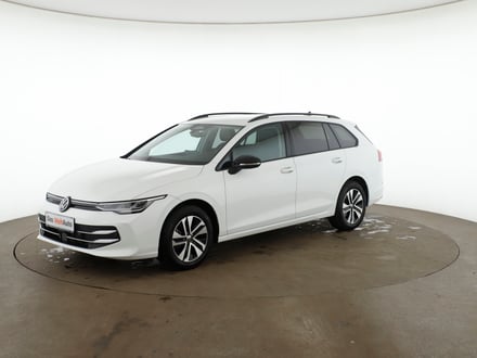 VW Golf Variant Life mHeV DSG