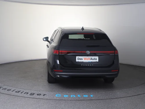 VW Passat Variant Business TDI DSG