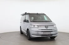 VW California Beach eHybrid 180 kW 4M in Monosilber Met./Dach Deepblack Perleff.