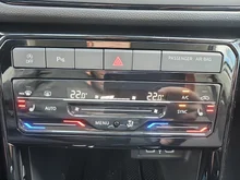VW T-Cross Friends TSI in Reflexsilber Metallic