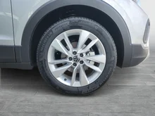 VW T-Cross Friends TSI in Reflexsilber Metallic