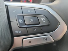 VW T-Cross Friends TSI in Reflexsilber Metallic