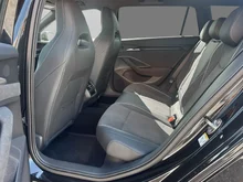 Škoda Superb Combi Sportline TDI DSG in 0E Ebony Schwarz Metallic